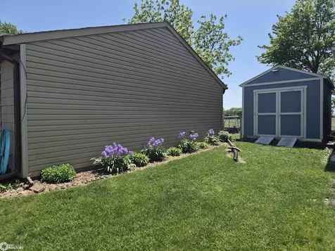 2412 188th Street Clarion IA 50525