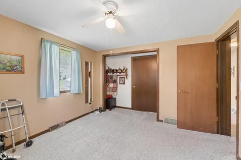 408 Pine Street Osage IA 50461