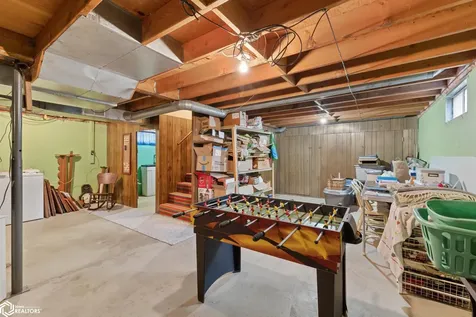 408 Pine Street Osage IA 50461