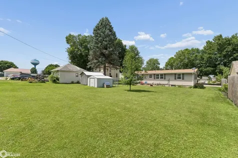 408 Pine Street Osage IA 50461
