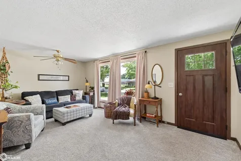 408 Pine Street Osage IA 50461