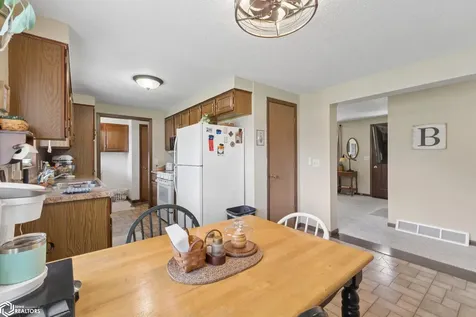 408 Pine Street Osage IA 50461