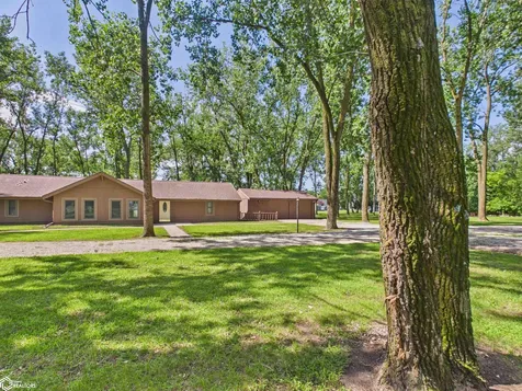 11995 Rutledge Road Ottumwa IA 52501
