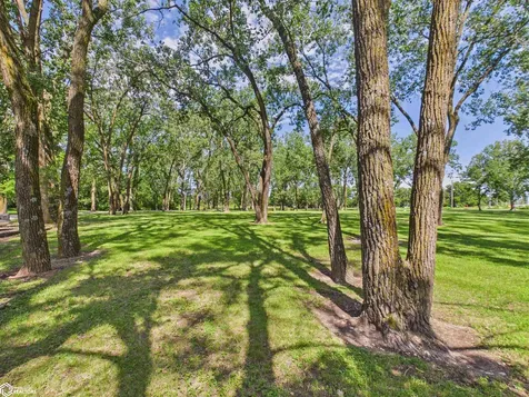 11995 Rutledge Road Ottumwa IA 52501