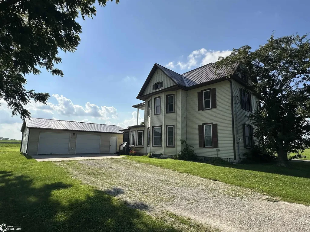 2555 New London Road New London IA 52645
