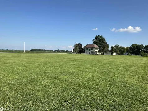 2555 New London Road New London IA 52645