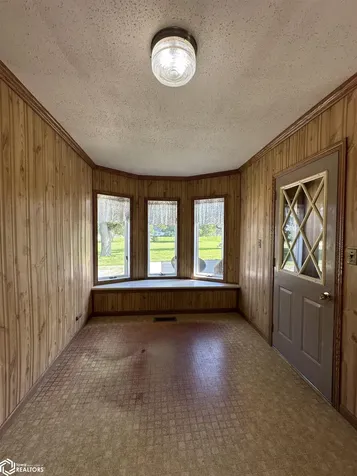 2555 New London Road New London IA 52645