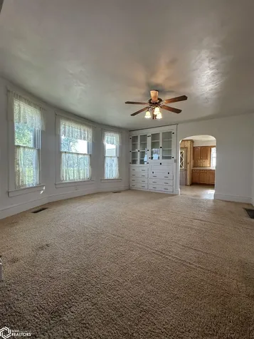 2555 New London Road New London IA 52645