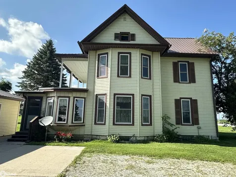 2555 New London Road New London IA 52645