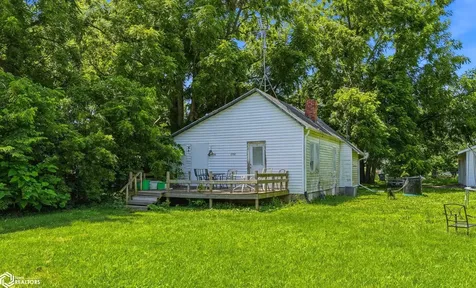 2201 Charles Street Burlington IA 52601
