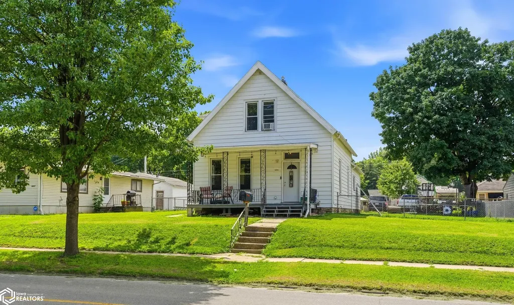 1605 S Central Avenue Burlington IA 52601