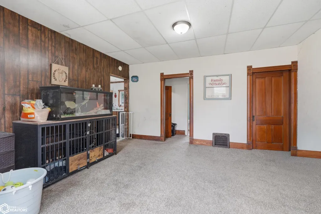 1605 S Central Avenue Burlington IA 52601