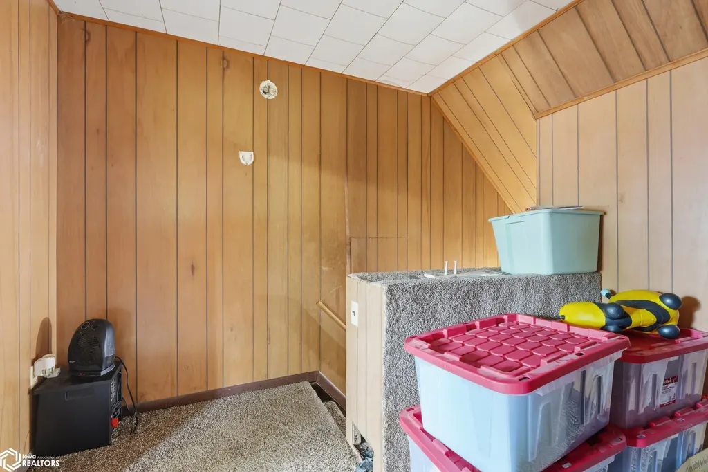 1605 S Central Avenue Burlington IA 52601