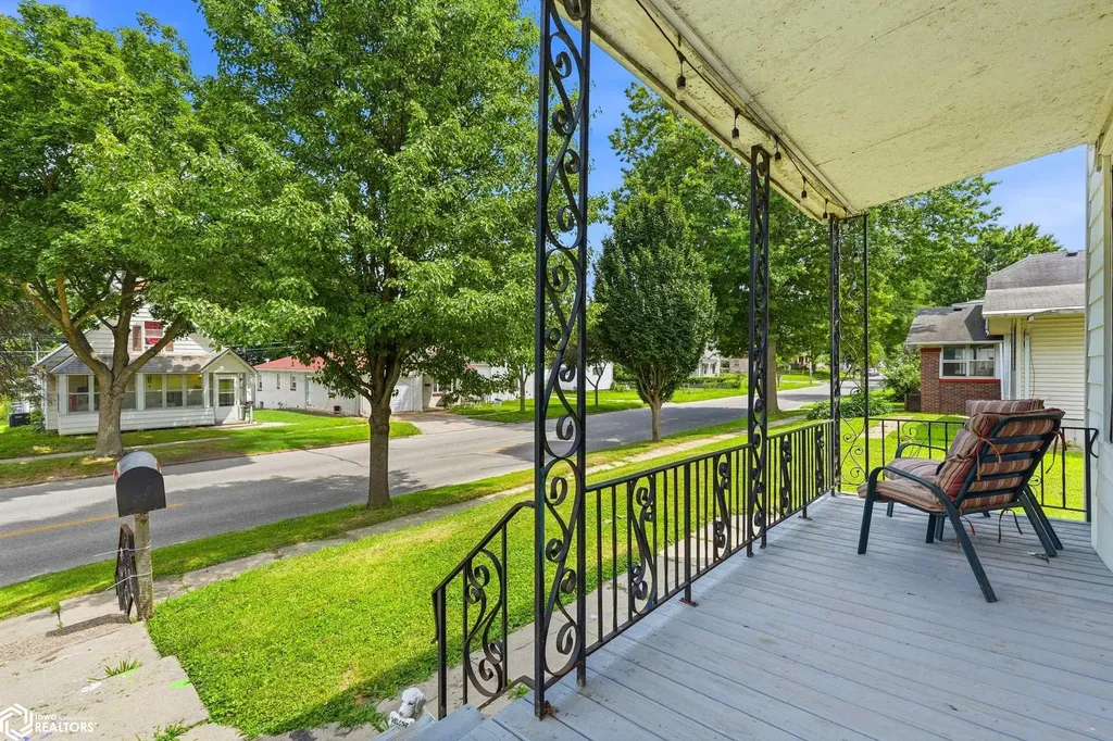 1605 S Central Avenue Burlington IA 52601