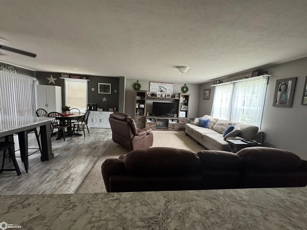 17895 145th Street Columbus Junction IA 52738