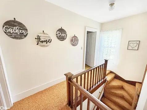 302 3rd Avenue SE Hampton IA 50441