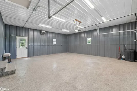 1401 Southland Drive Clear Lake IA 50428