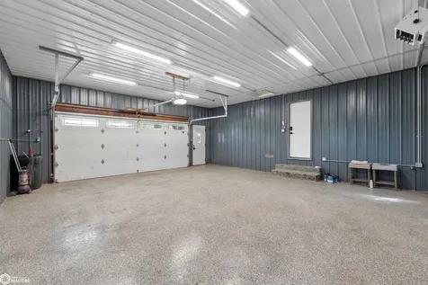 1401 Southland Drive Clear Lake IA 50428