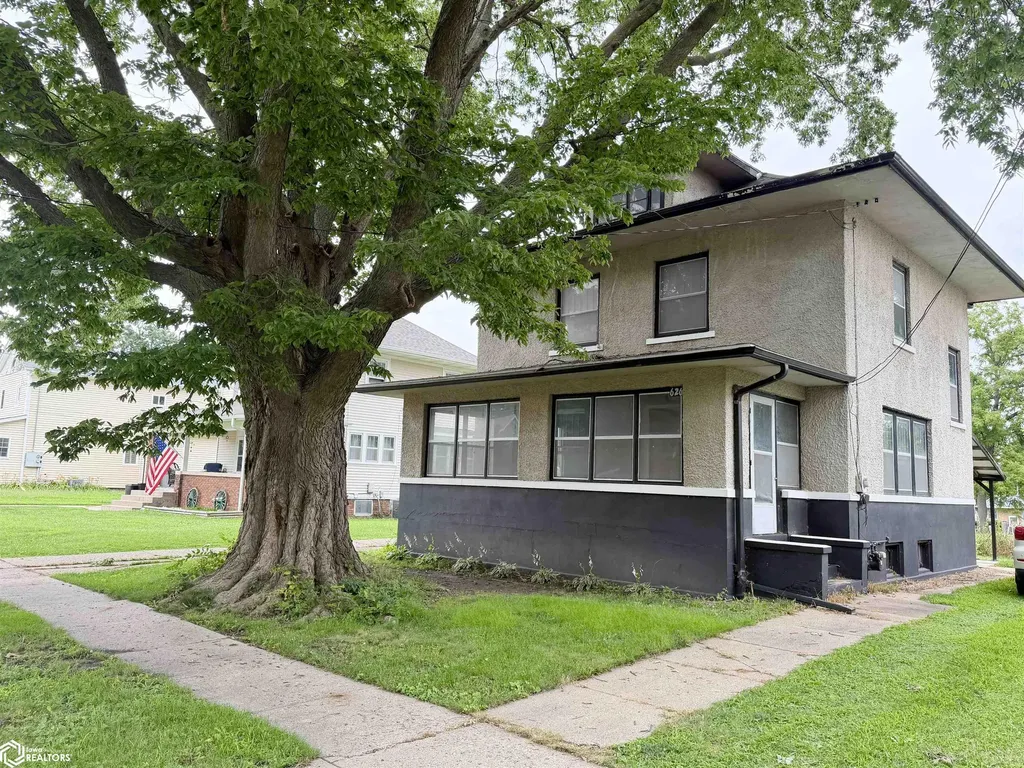 626 E 7th Street N Newton IA 50208