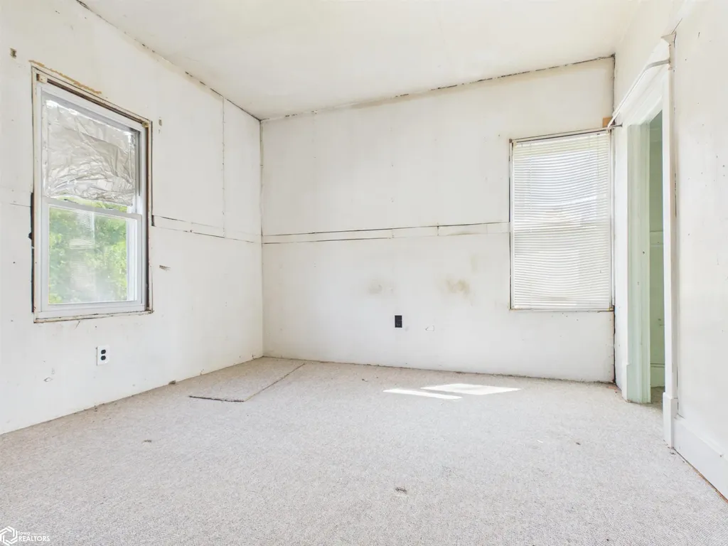 826 S 16th Street Keokuk IA 52632