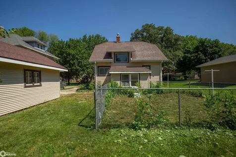 306 E College Algona IA 50511