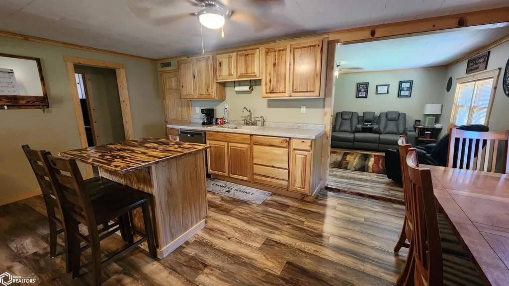 104 Granite Street Marshalltown IA 50158