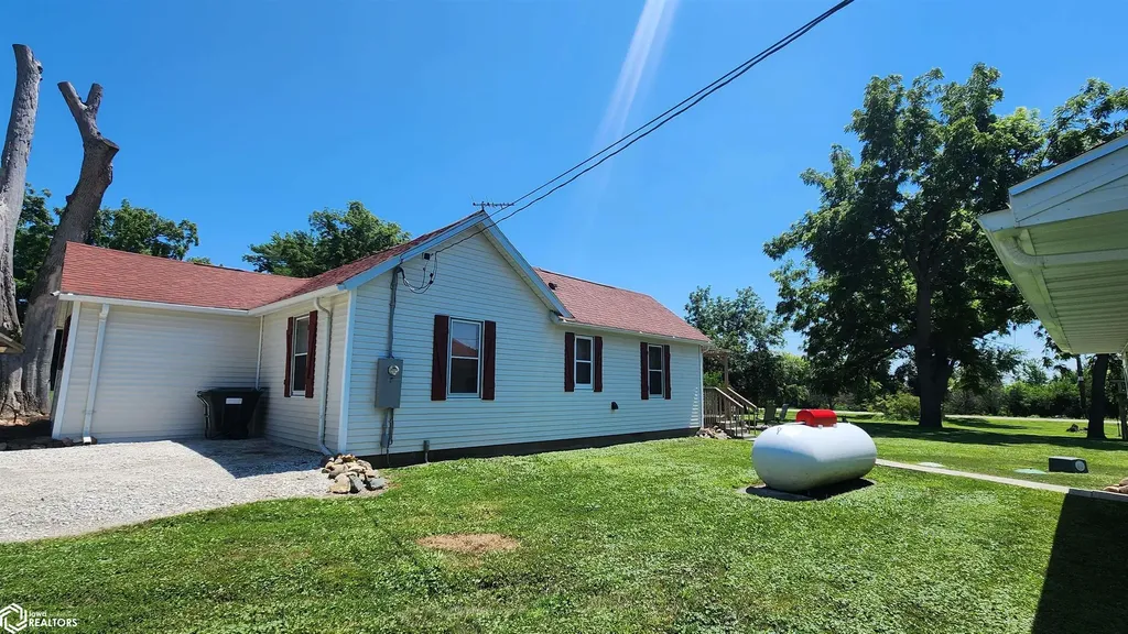 104 Granite Street Marshalltown IA 50158