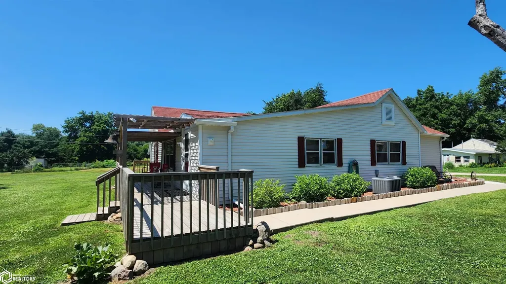 104 Granite Street Marshalltown IA 50158