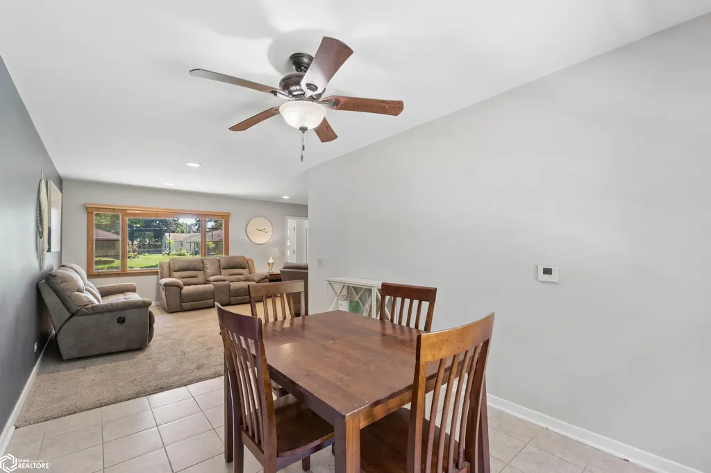 616 S Vermont Avenue Mason City IA 50401