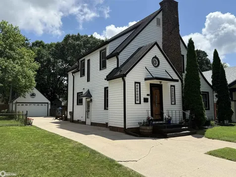 115 S Kentucky Avenue Mason City IA 50401