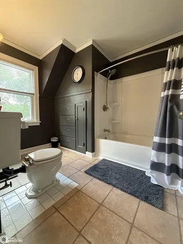 115 S Kentucky Avenue Mason City IA 50401