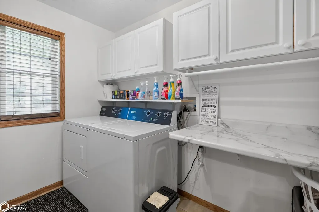2178 C Avenue Garwin IA 50632