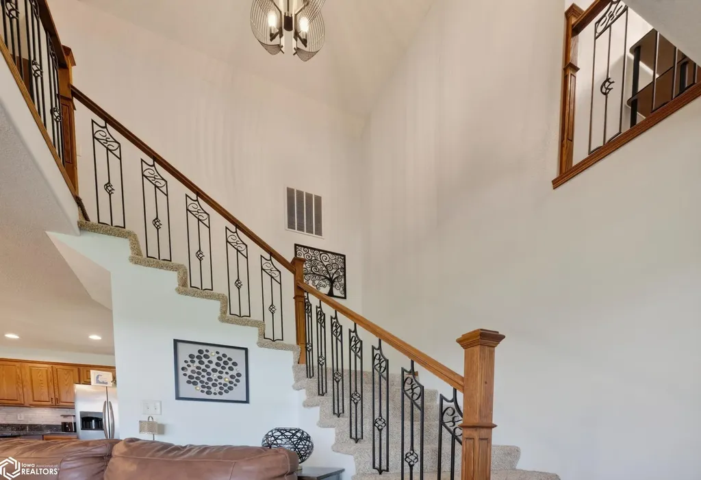 2178 C Avenue Garwin IA 50632