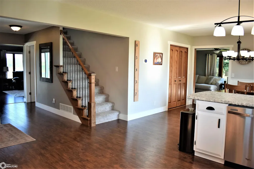 22174 Highway D41 Eldora IA 50627
