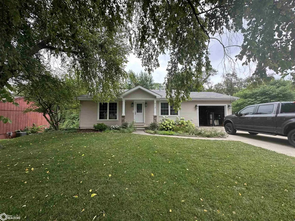 612 Winchester Drive Ottumwa IA 52501