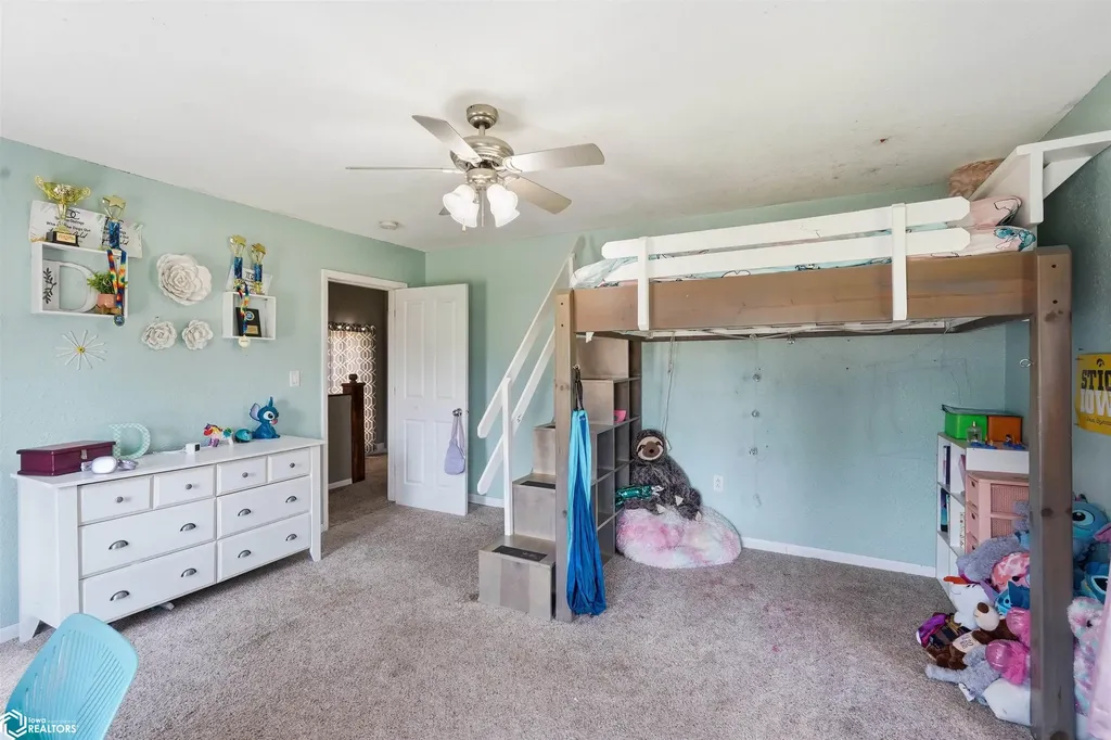 205 W Jefferson Street Montezuma IA 50171