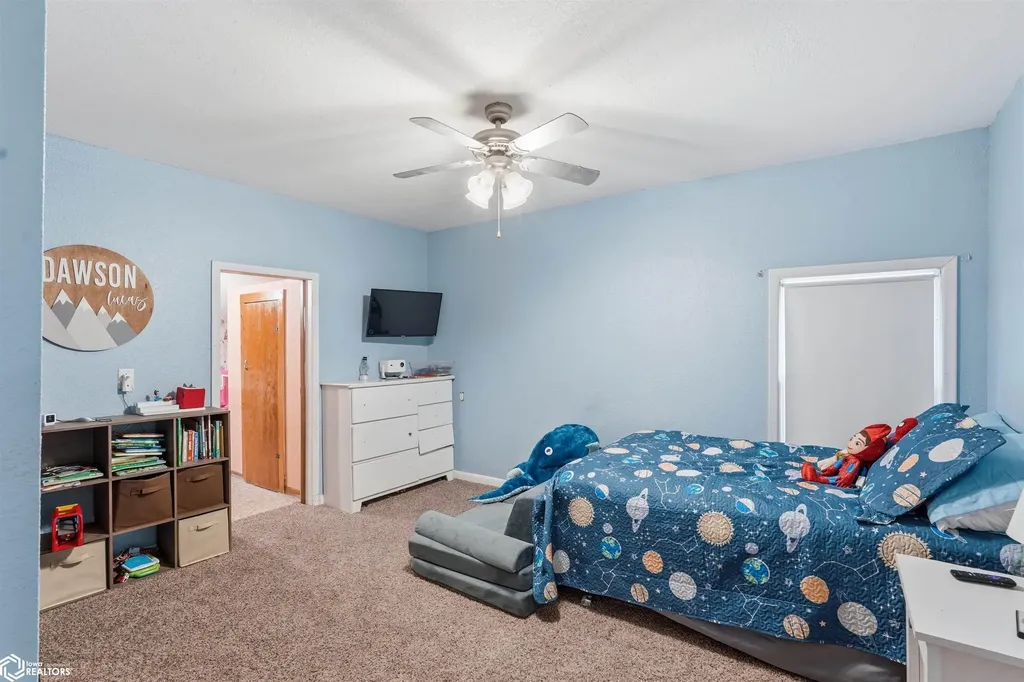 205 W Jefferson Street Montezuma IA 50171