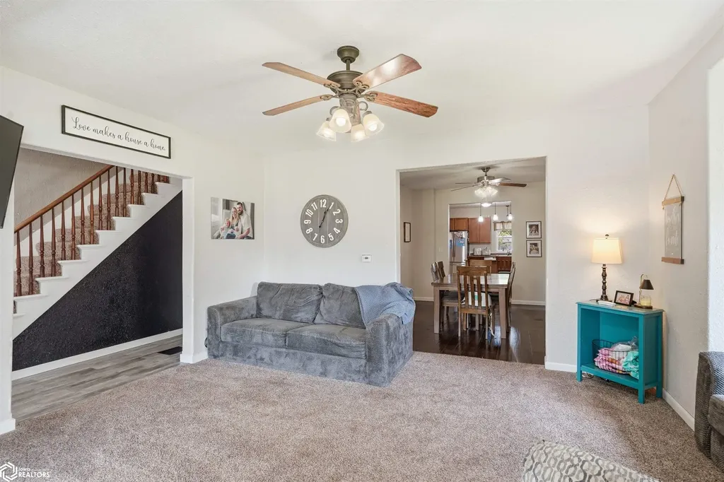 205 W Jefferson Street Montezuma IA 50171