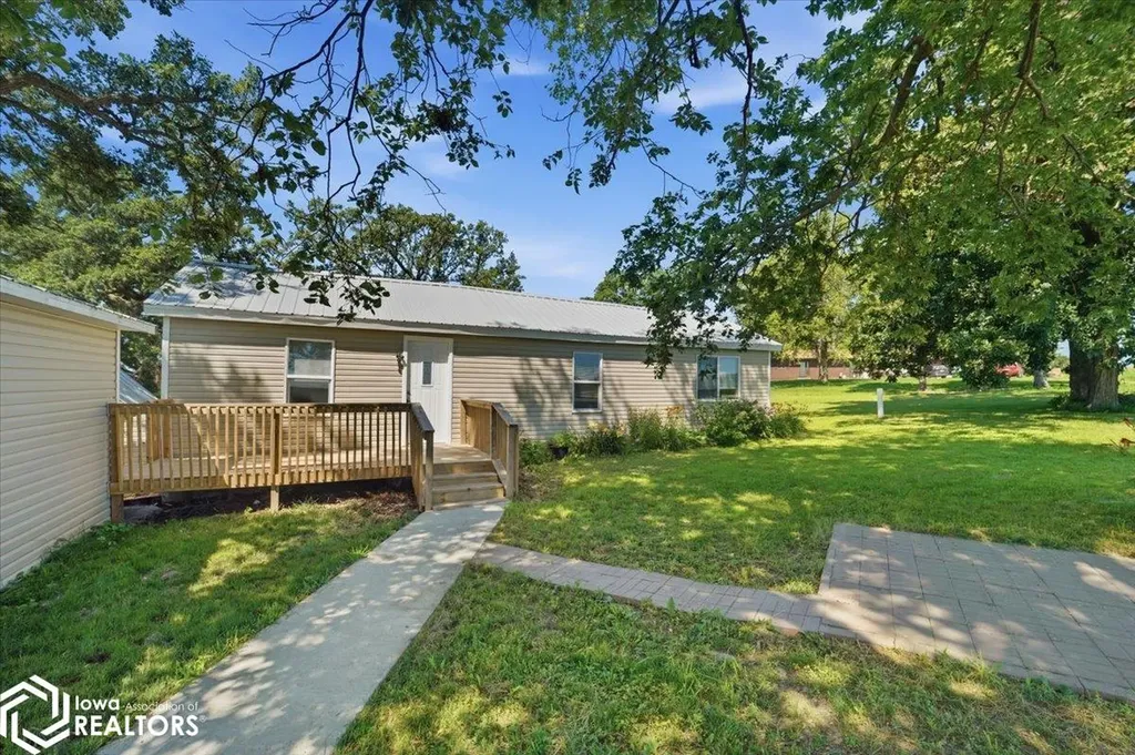 32031 Y Avenue Union IA 50258