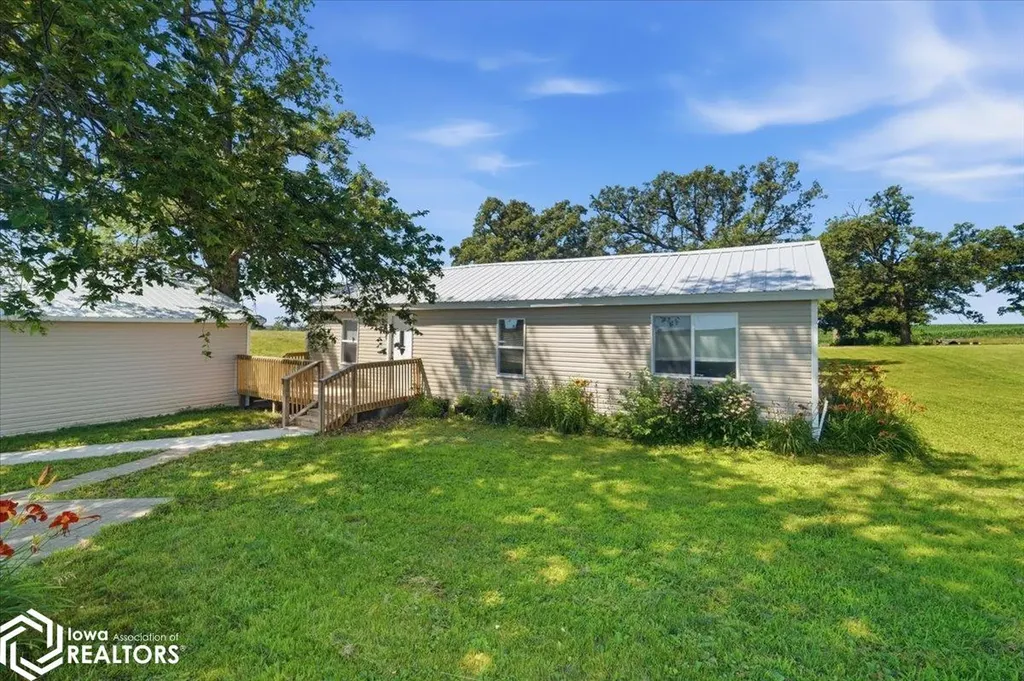 32031 Y Avenue Union IA 50258