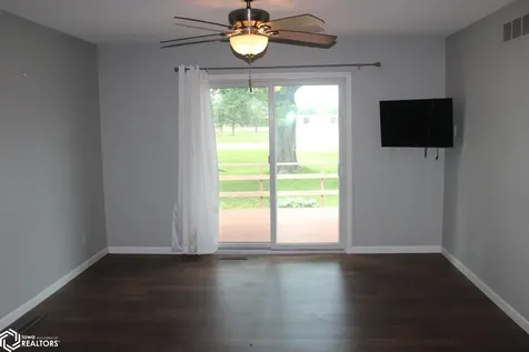 109 Oakridge Drive Forest City IA 50436