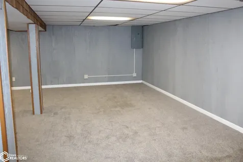 109 Oakridge Drive Forest City IA 50436