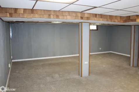 109 Oakridge Drive Forest City IA 50436