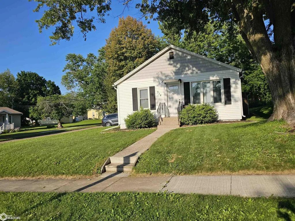 314 N Pine New London IA 52641