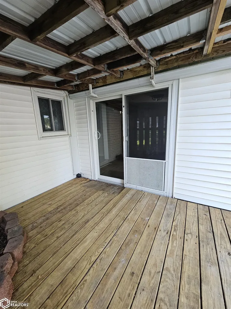 314 N Pine New London IA 52641