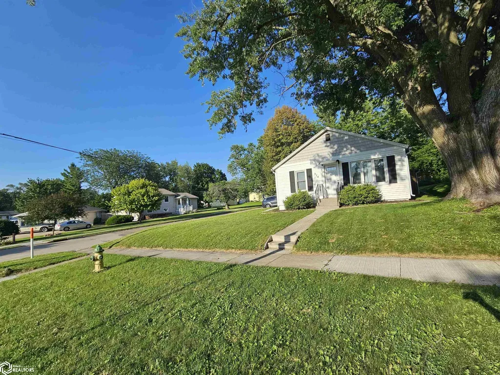 314 N Pine New London IA 52641