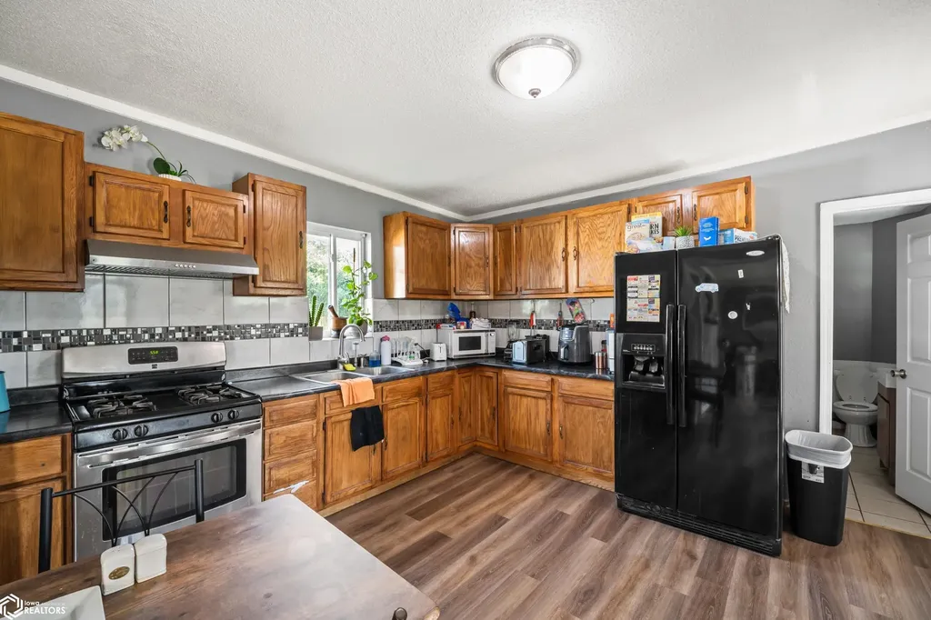 416 Oswego Street Tama IA 52339