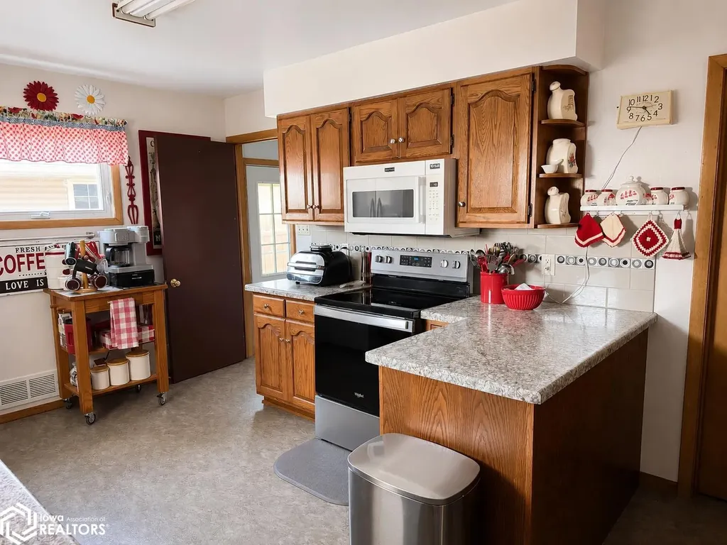 9 Sunset Lane Fort Madison IA 52627