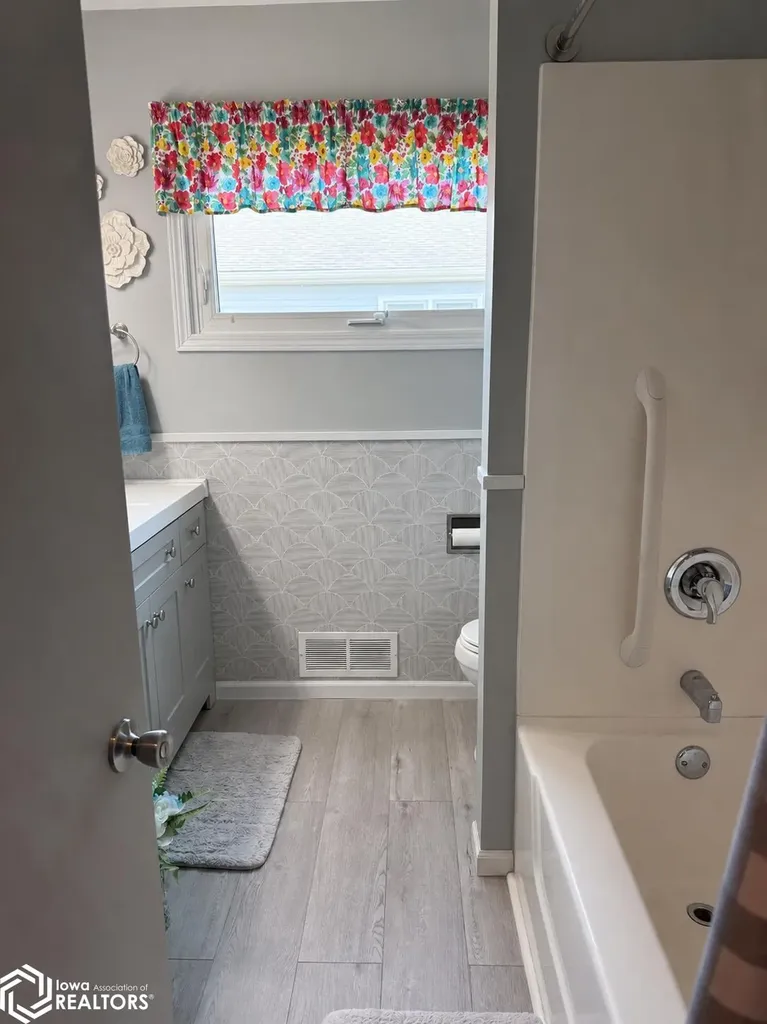 9 Sunset Lane Fort Madison IA 52627