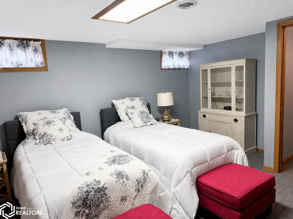 9 Sunset Lane Fort Madison IA 52627